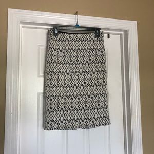 Lysse Pencil Skirt